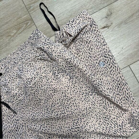 Lululemon Step Lively Crop Jogger Pant‎ Dottie Dash Grain Black 8 - Picture 6 of 9